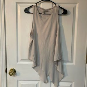 H&M Women’s sleeveless summer top. Very Flowy. Size small.